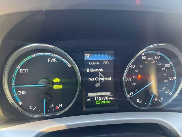 2017 Toyota Rav4 Hybrid Limited Sport Utility 4d - Image 28