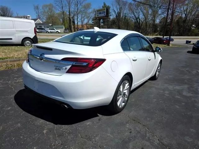 2016 Buick Regal - Image 5