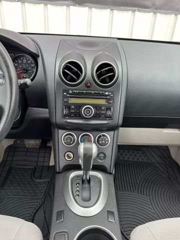 2015 Nissan Rogue Select - Image 26