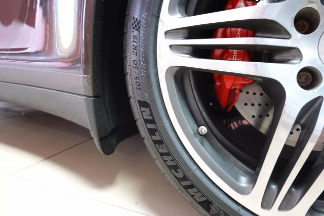 2008 Porsche 911 - Image 13
