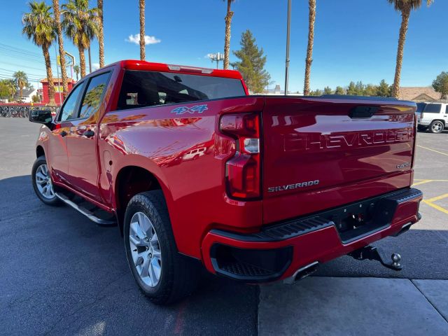 2019 Chevrolet Silverado 1500 Crew Cab - Image 3