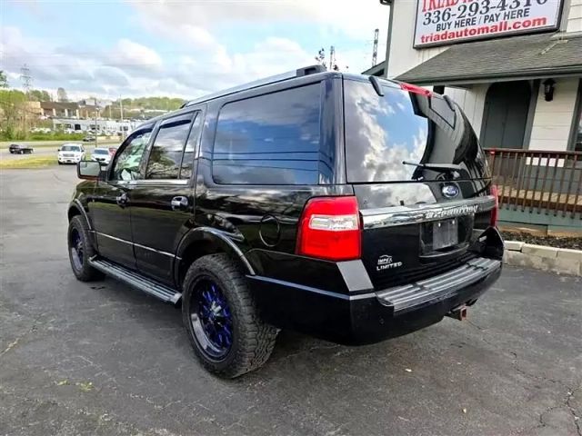 2017 Ford Expedition - Image 7