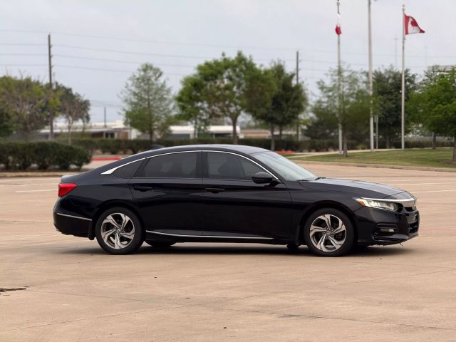 2018 Honda Accord - Image 5