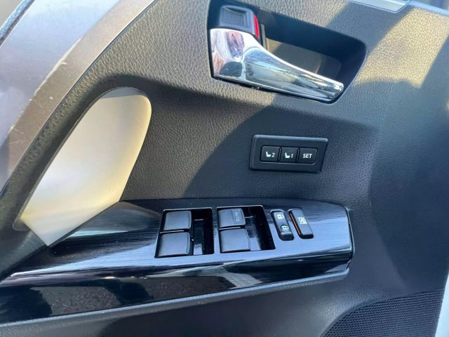 2017 Toyota Rav4 Hybrid Limited Sport Utility 4d - Image 24