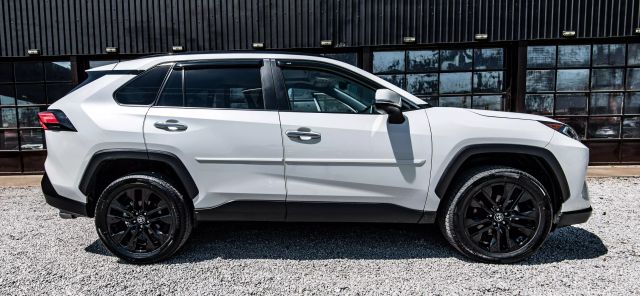 2019 TOYOTA RAV4 SUV WHITE AUTOMATIC - Auto Masters of Carolinas