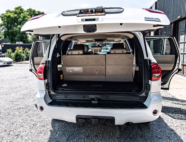 2014 TOYOTA SEQUOIA SUV WHITE AUTOMATIC - Auto Masters of Carolinas