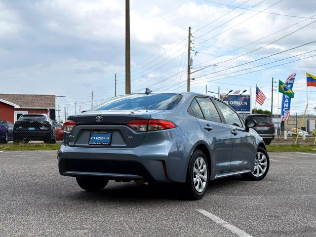 2022 Toyota Corolla - Image 4