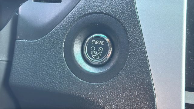 2013 Ford Explorer - Image 26