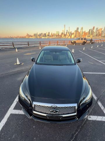 2016 Infiniti Q50 2.0t Premium Sedan 4d - Image 4