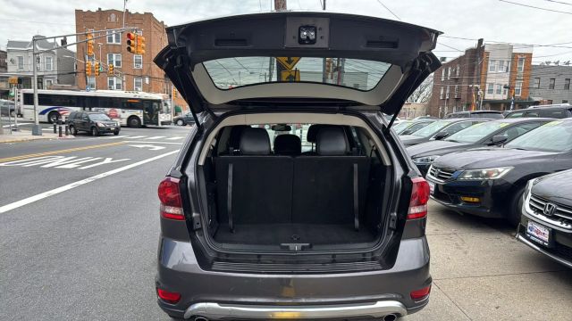 2019 DODGE JOURNEY SUV V6, 3.6 LITER CROSSROAD SPORT UTILITY 4D
