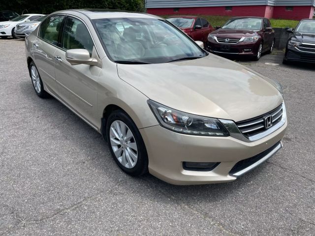 2015 Honda Accord - Image 3