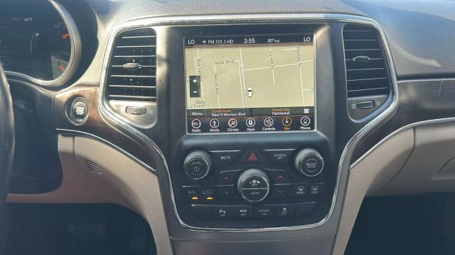 2018 Jeep Grand Cherokee - Image 35
