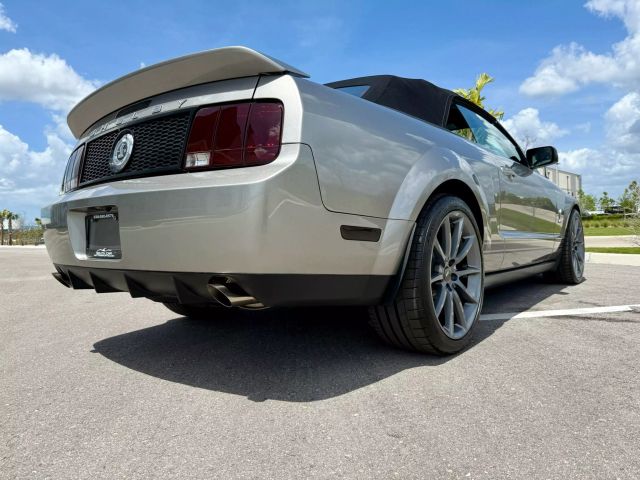2008 Ford Mustang - Image 14