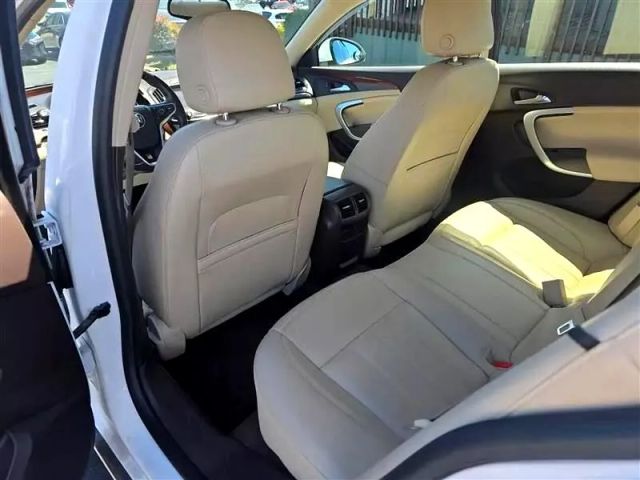 2016 Buick Regal - Image 20