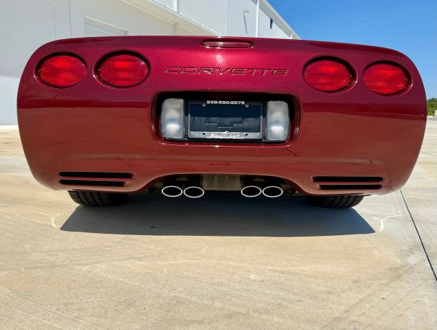 2003 Chevrolet Corvette - Image 19