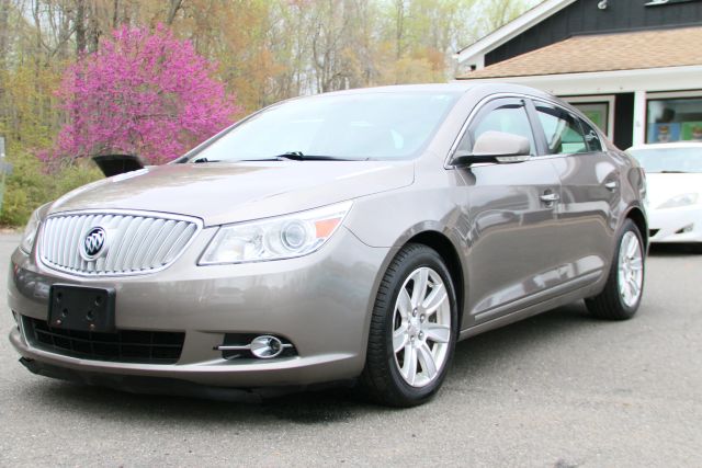 2012 Buick Lacrosse - Image 3