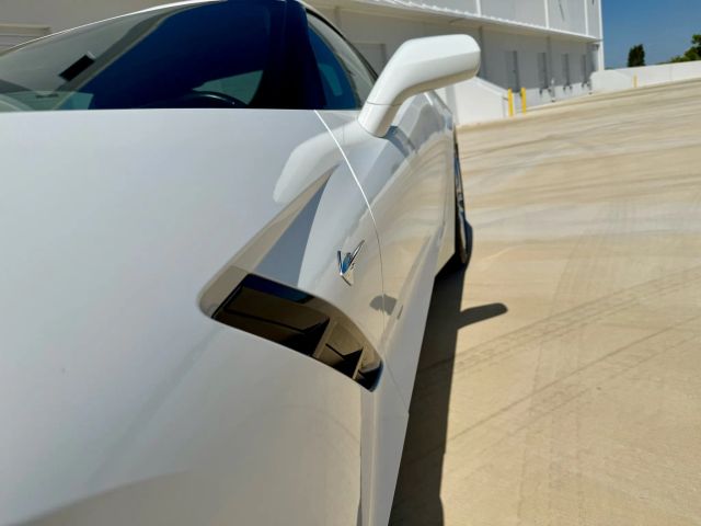2016 Chevrolet Corvette - Image 41