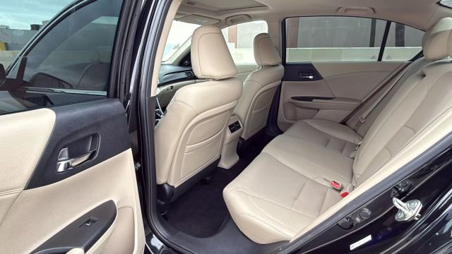 2014 Honda Accord - Image 12