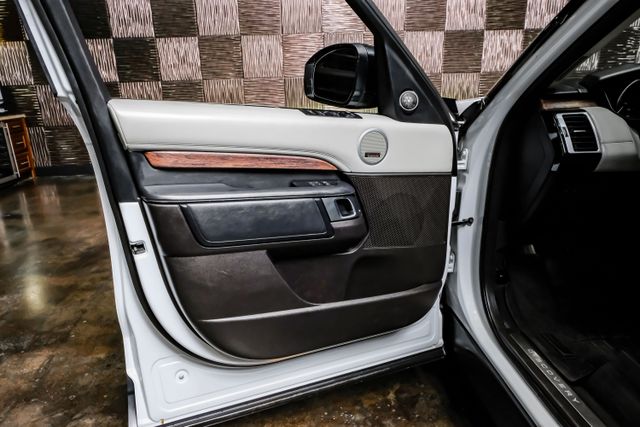 2017 Land Rover Discovery Hse Luxury Sport Utility 4d - Image 45