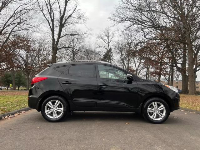 2013 Hyundai Tucson Gls Sport Utility 4d - Image 5
