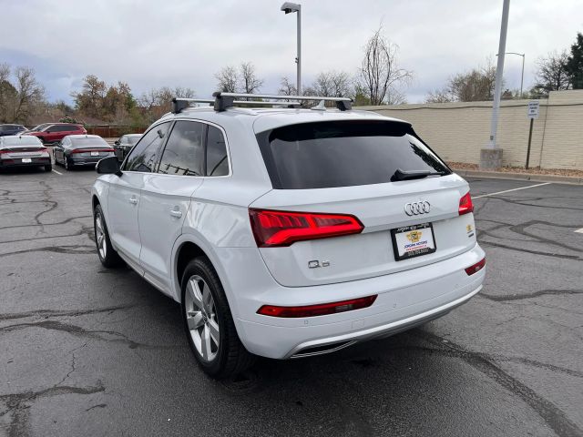 Image 8 of 2019 AUDI Q5