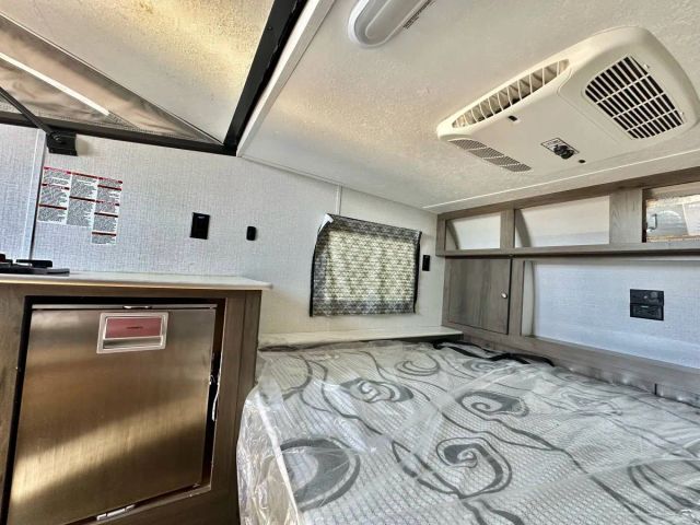 2023 Coachmen Clipper Express - Image 17
