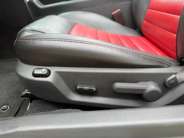 2007 Ford Mustang - Image 102