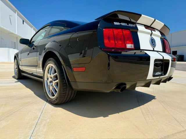 2007 Ford Mustang - Image 25