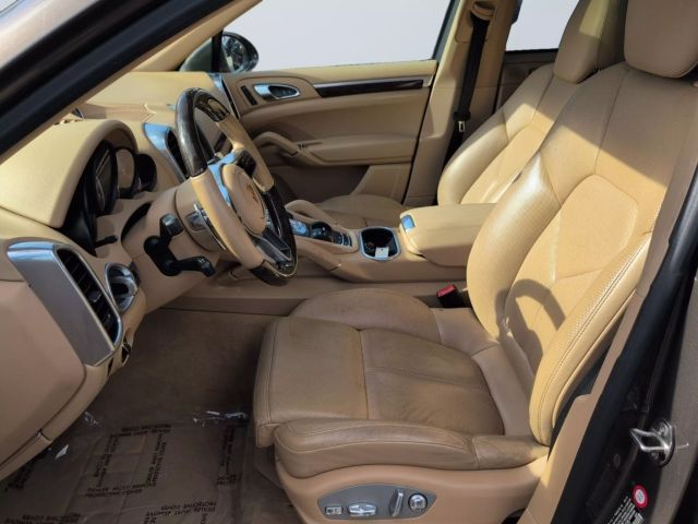 2016 Porsche Cayenne - Image 9