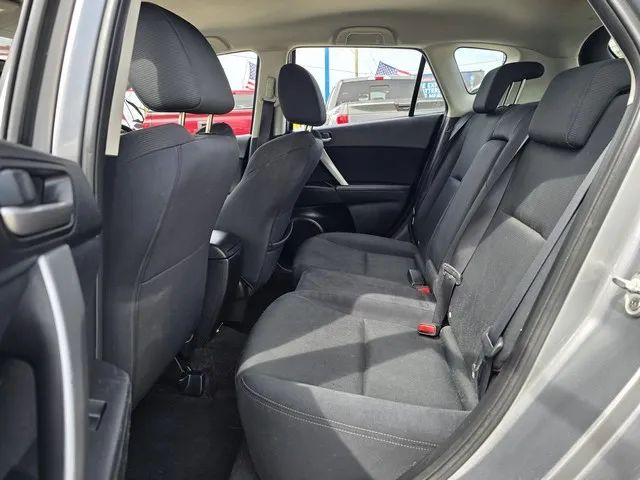 2010 Mazda Mazda3 - Image 11