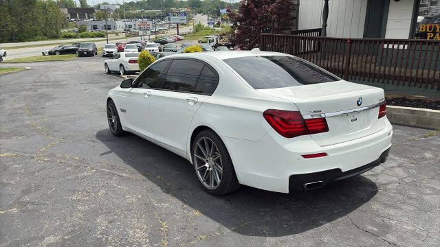 2015 Bmw 7 Series - Image 7