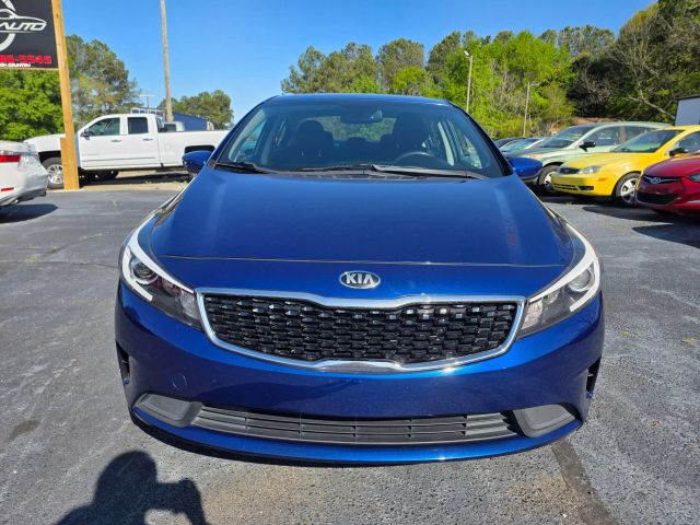 2018 Kia Forte - Image 2