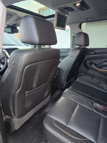 2016 Chevrolet Suburban Ltz Sport Utility 4d - Image 11