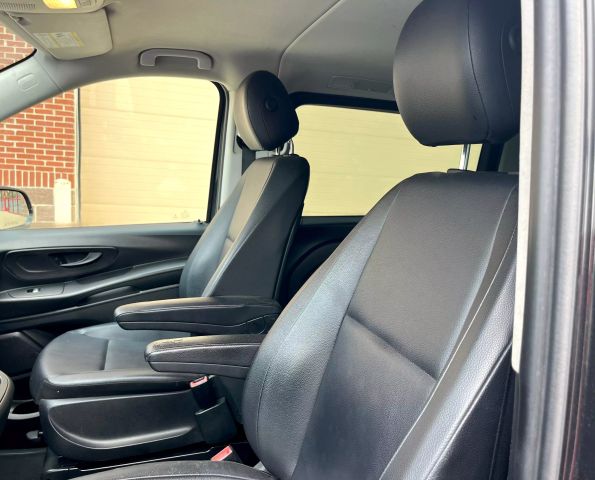 2018 Mercedes-benz Metris Passenger - Image 41