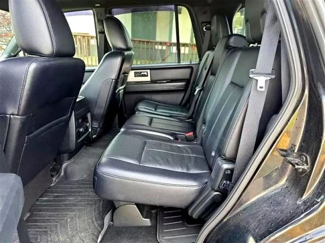 2017 Ford Expedition - Image 22