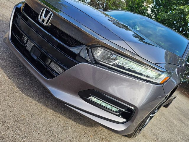 2019 Honda Accord - Image 12
