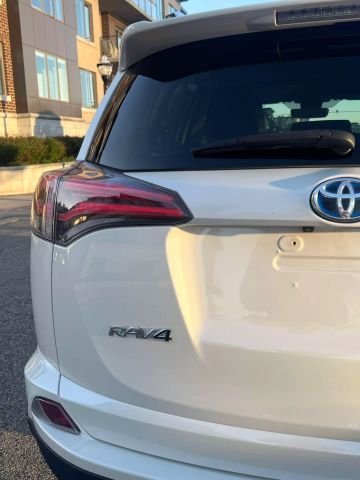 2017 Toyota Rav4 Hybrid Limited Sport Utility 4d - Image 14
