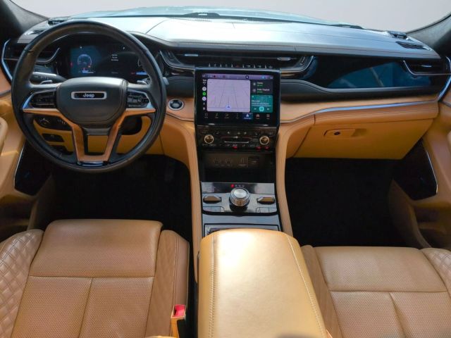 2022 Jeep Grand Cherokee - Image 10