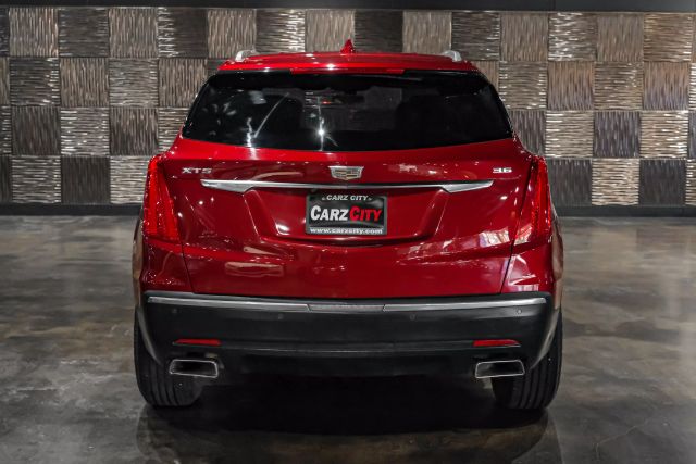 2019 Cadillac Xt5 Sport Utility 4d - Image 8