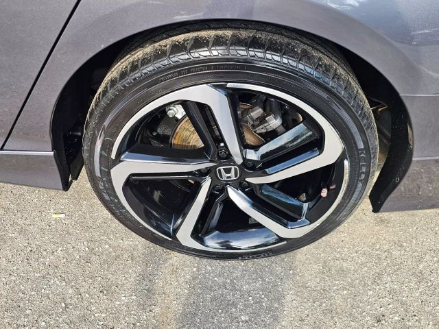 2019 Honda Accord - Image 11