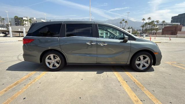 2018 Honda Odyssey - Image 8