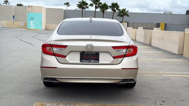 2018 Honda Accord - Image 6