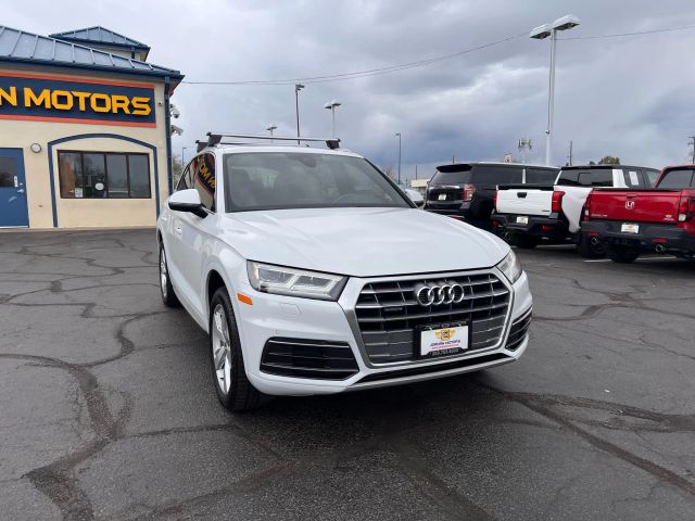 Image 2 of 2019 AUDI Q5