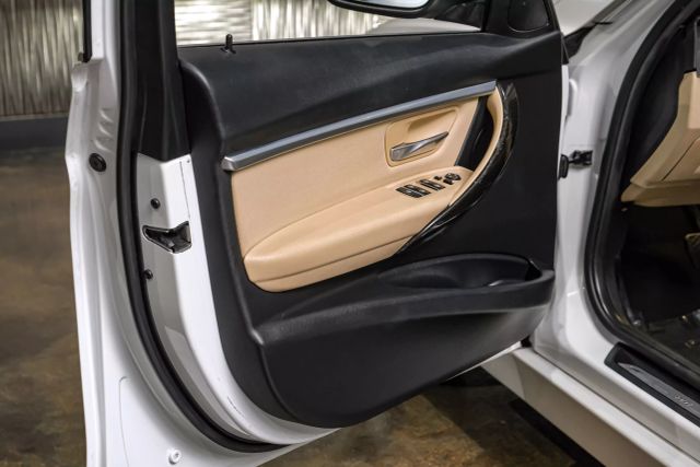 2018 Bmw 3 Series 330i Sedan 4d - Image 41