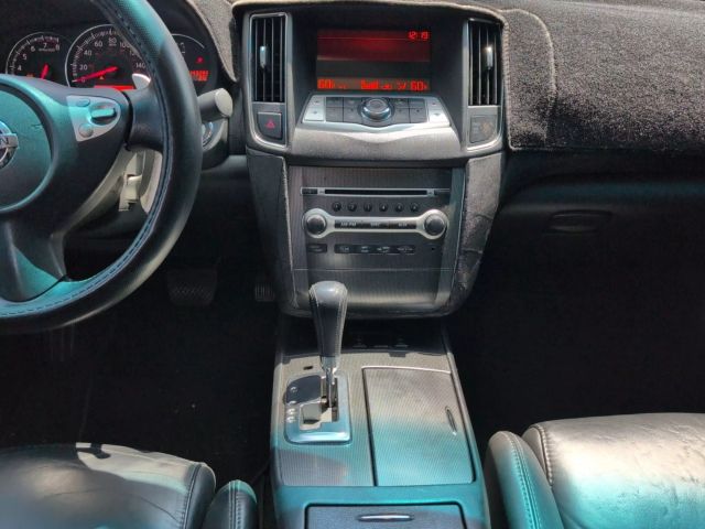 2011 Nissan Maxima - Image 11