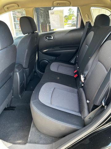 2010 Nissan Rogue - Image 12