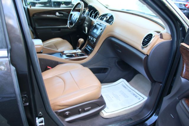 2013 Buick Enclave - Image 25