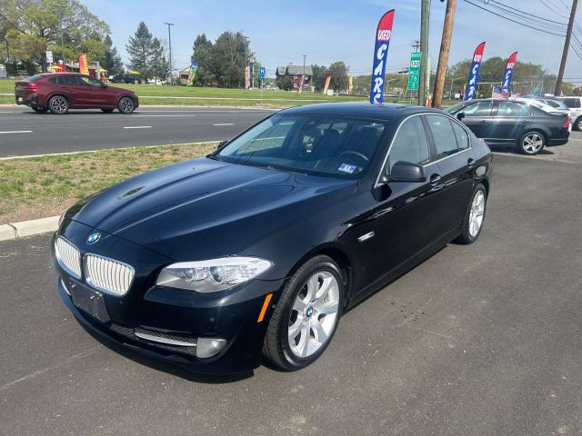 2013 Bmw 5 Series - Image 2