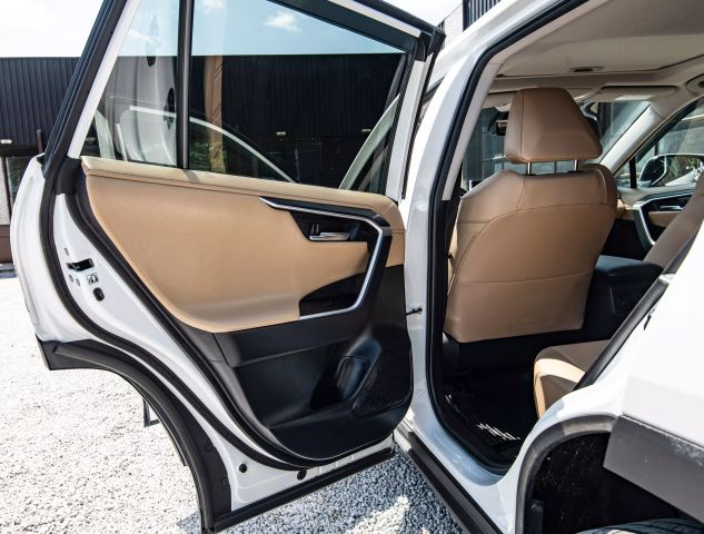 2019 TOYOTA RAV4 SUV WHITE AUTOMATIC - Auto Masters of Carolinas