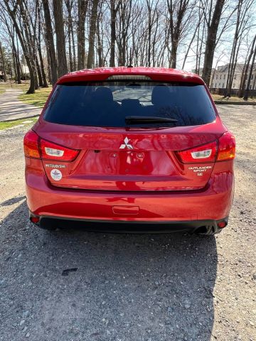 2016 Mitsubishi Outlander Sport Se Sport Utility 4d - Image 10